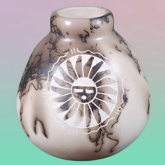 Native American Vase with Traditional Symbols - Handcrafted Navajo Artist V. Sam - Picture 3 of 10